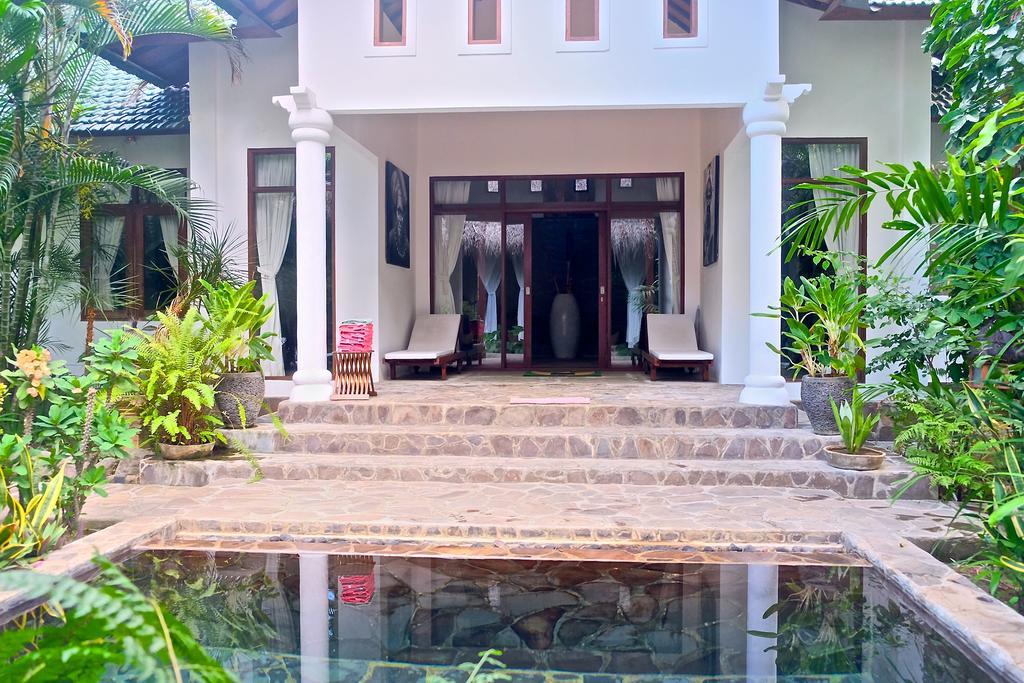 Villa Boreh Beach Resort And Spa Tejakula Room photo